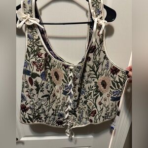 Cider Floral Lace-Up Crop Top